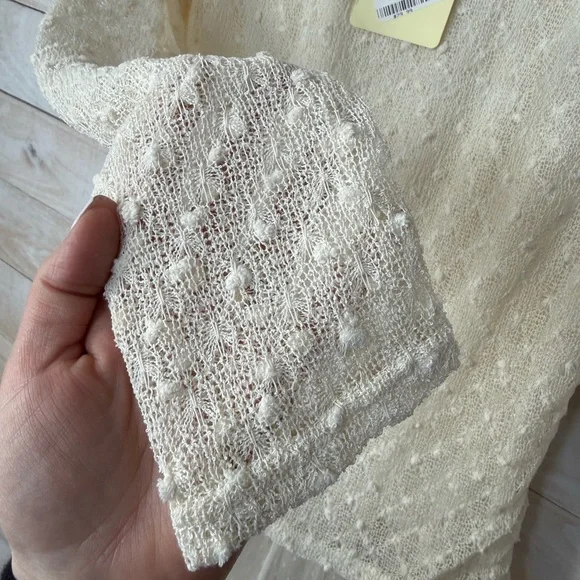 A'Reve Anthropologie Ambition On Fleek Ivory Lace Long Sleeve Top Size M NWT - Picture 4 of 5